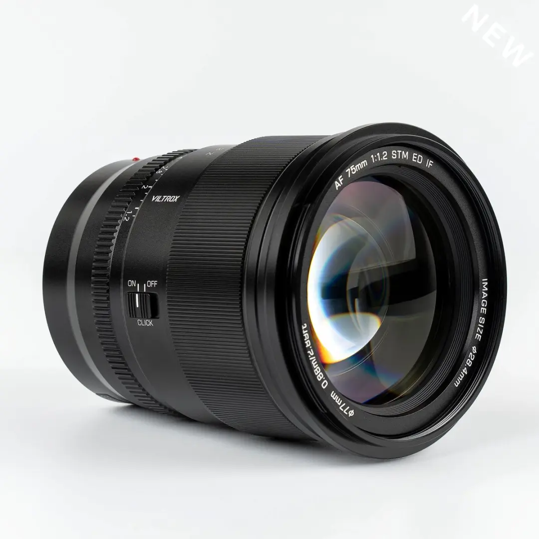 Viltrox 75mm F1.2 AF Pro Sony E-Mount Objectief - 77mm