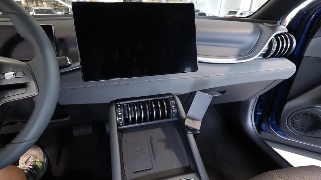 Brodit Proclip BYD Atto 3 27- Console mount