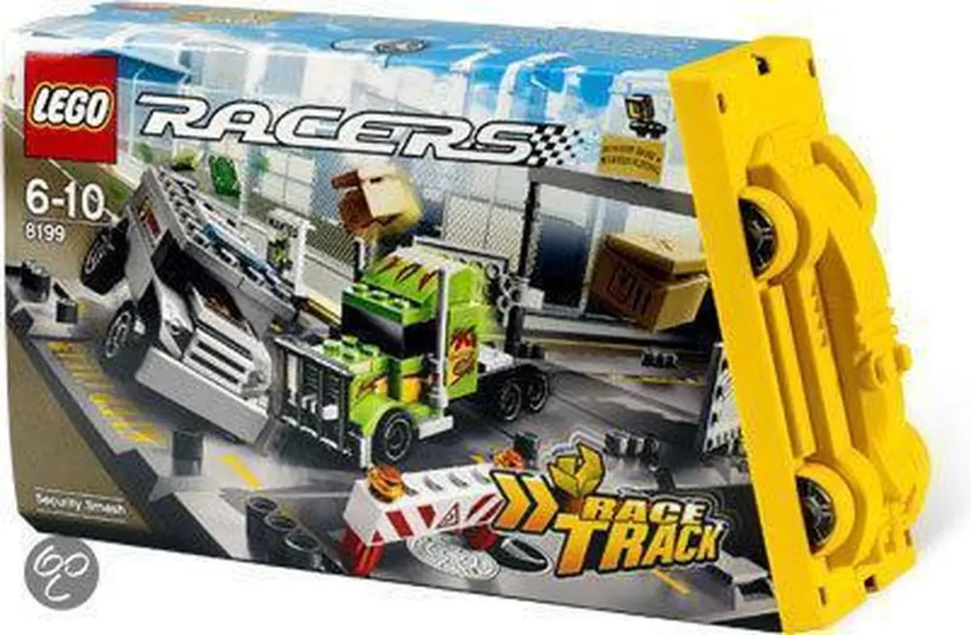 LEGO Racers Ramkraak op de weg