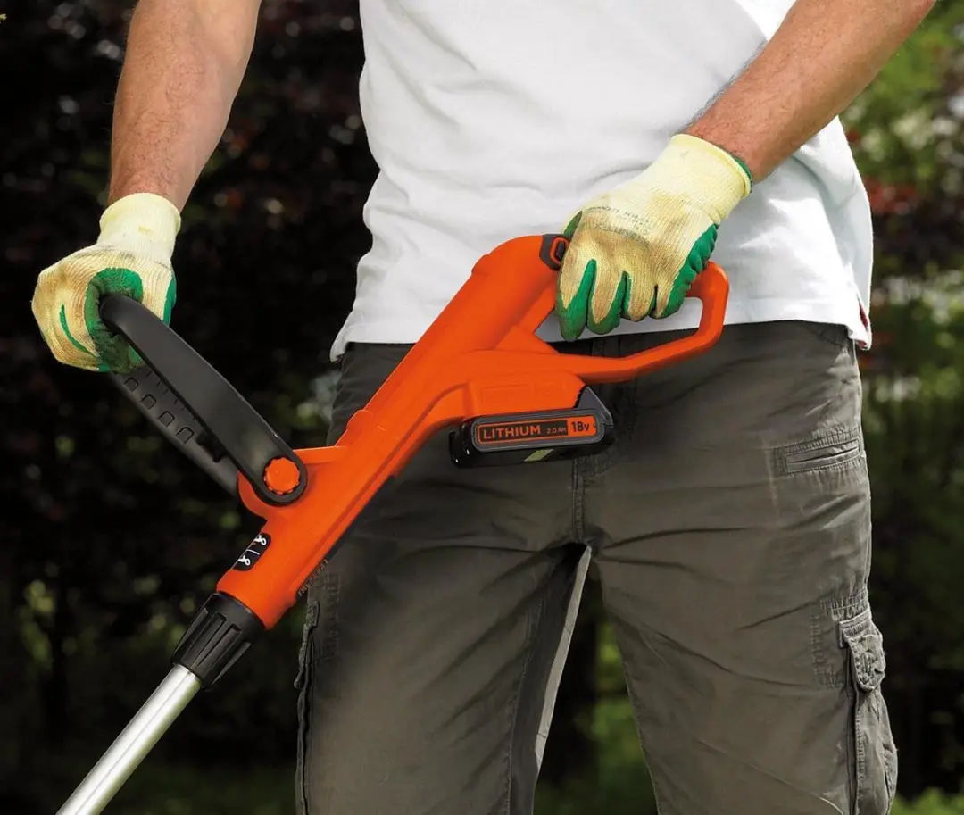 BLACK+DECKER GLC1823L20 Strimmer 18V - 2.0Ah - 23cm - afbeelding 4 van 6