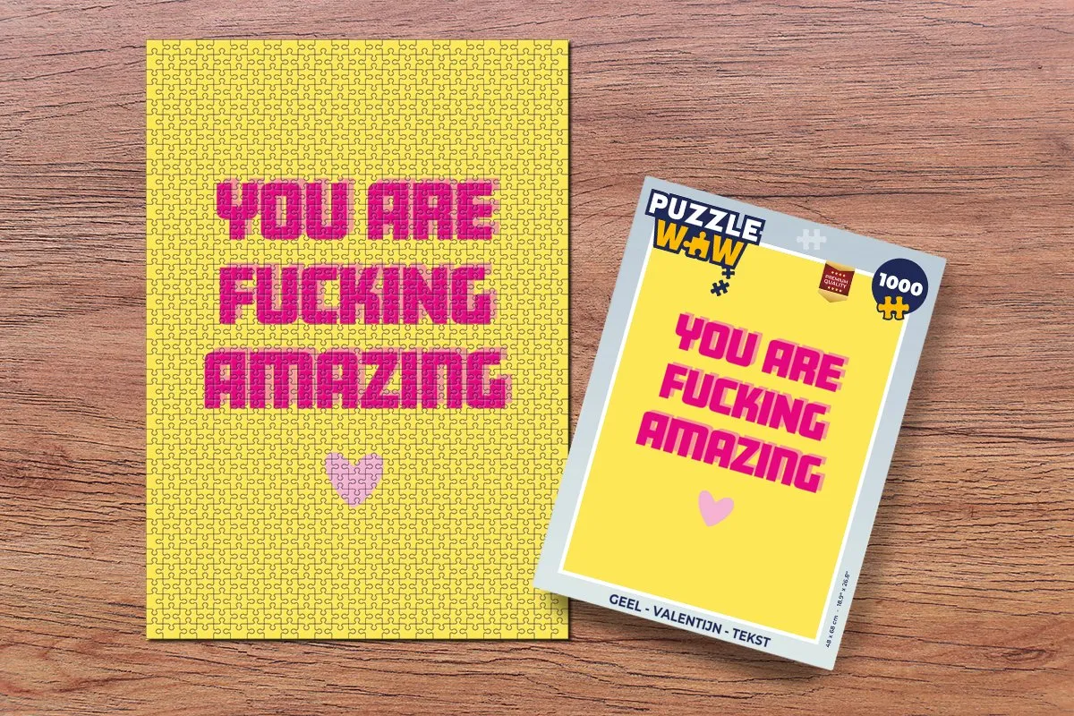 PuzzleWow Valentijn Tekst Legpuzzel 1000 Stuks - Geel/Rozepakket