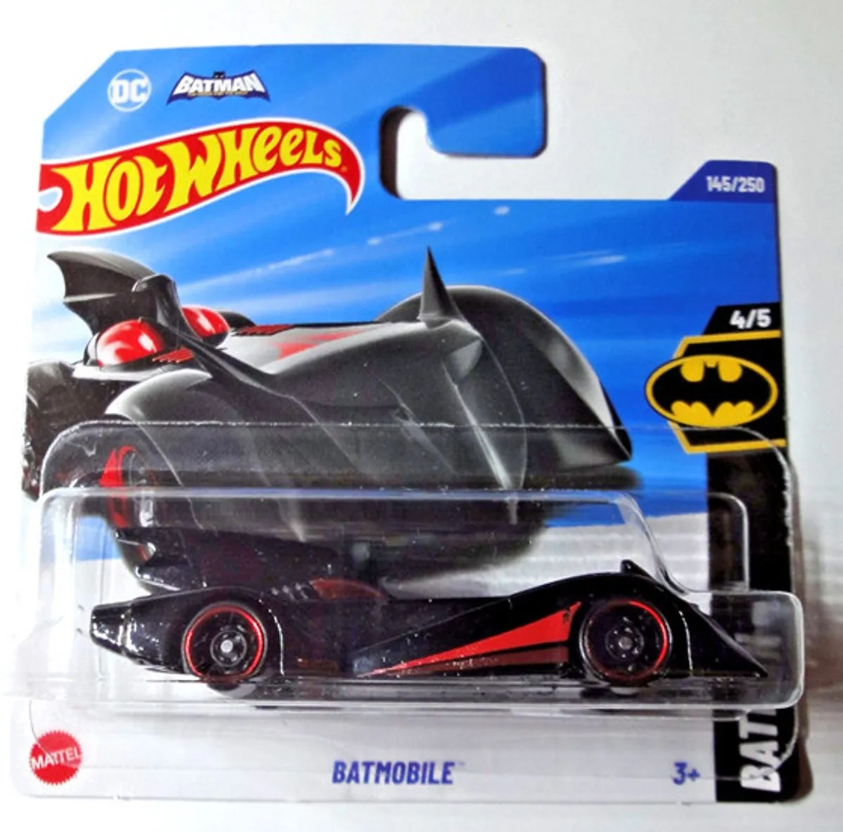 Hot Wheels Batman Batmobile 1:64
