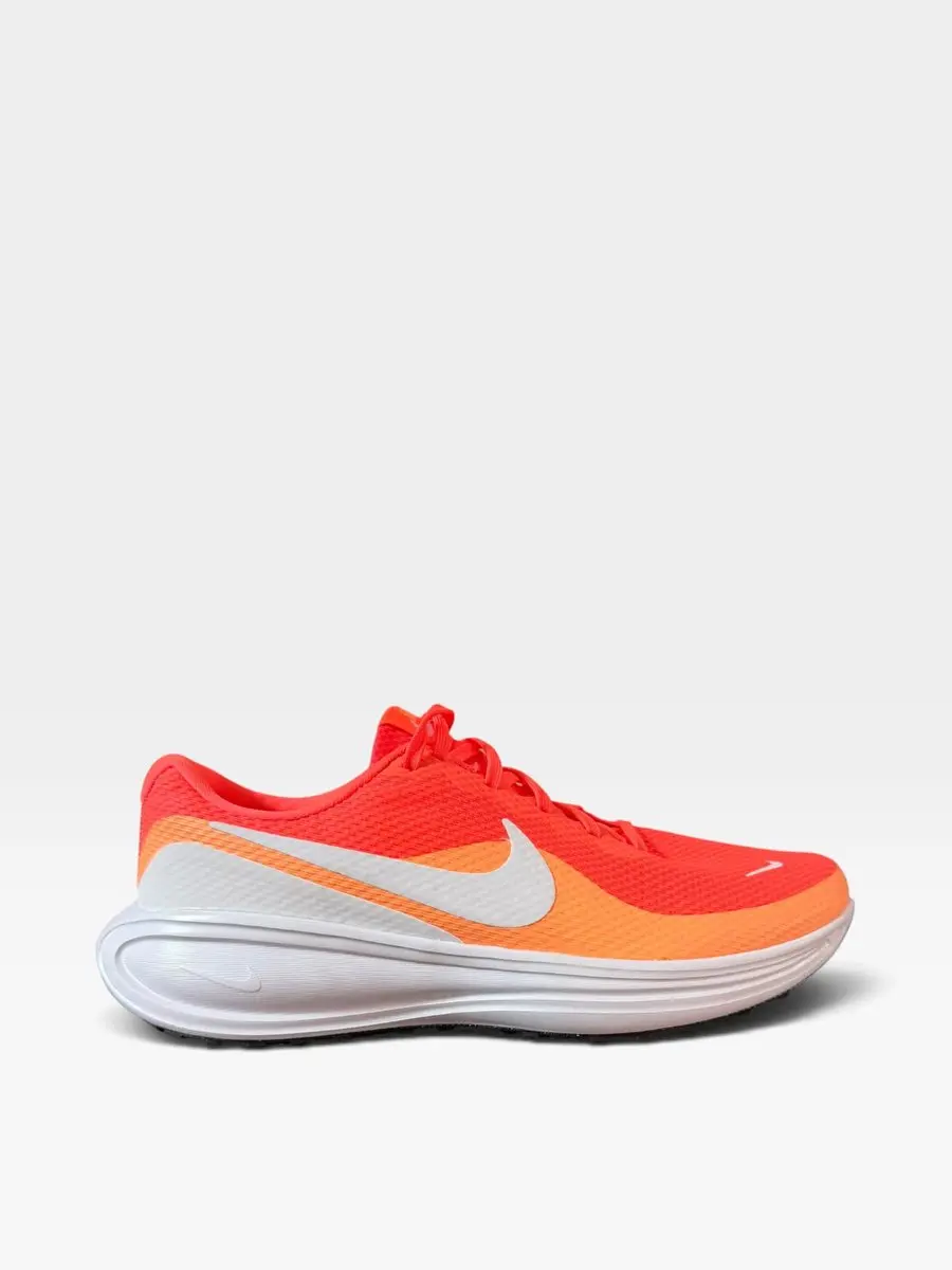 W NIKE REVOLUTION 8