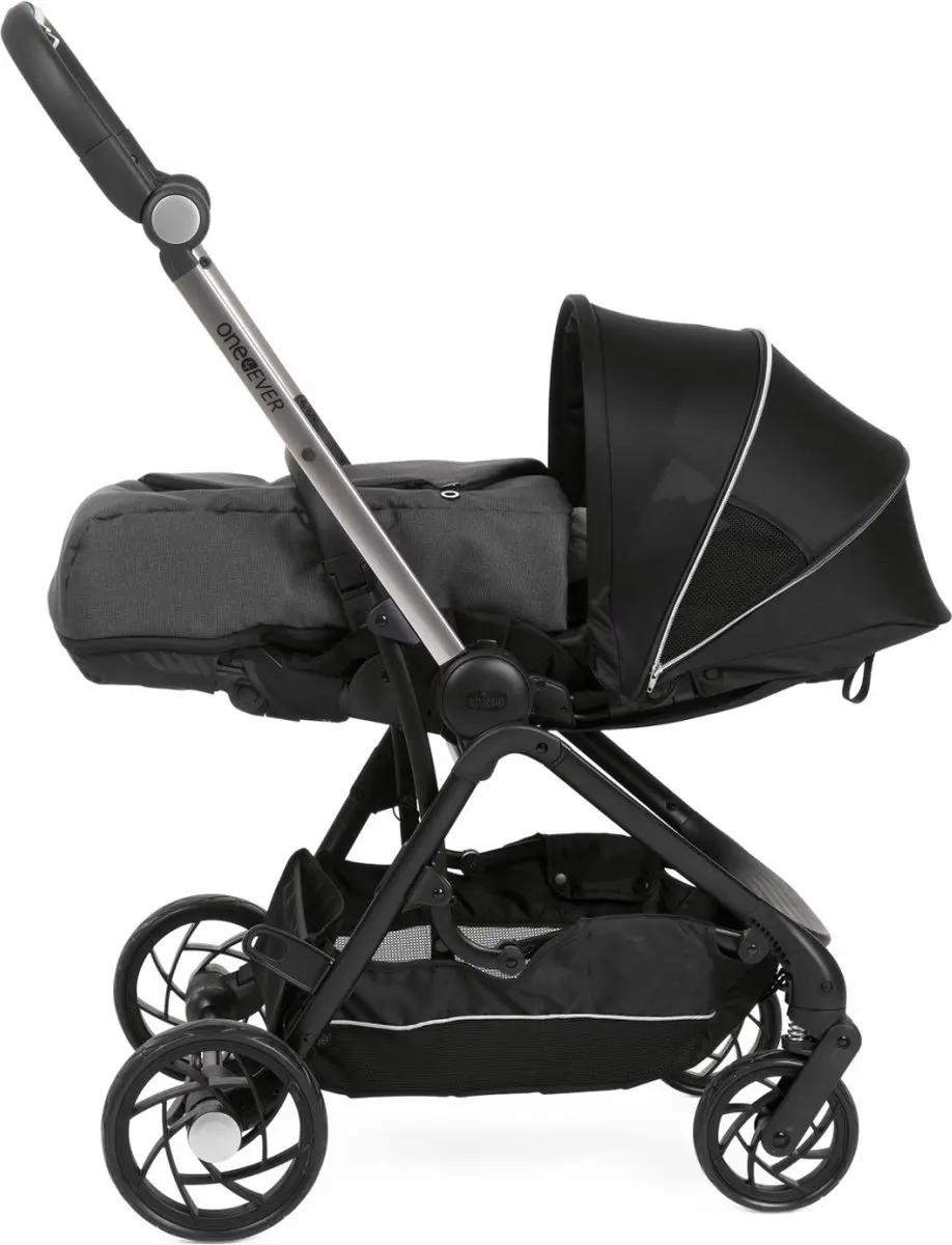 Chicco Pirate Black Babynestje voor One4Ever Wandelwagen 607968442