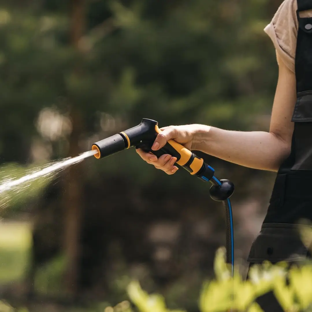 Fiskars Waterspuitpistool - 2 Functies - afbeelding 4 van 5