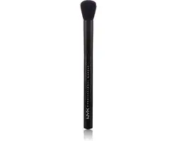NYX Pro Contour Brush