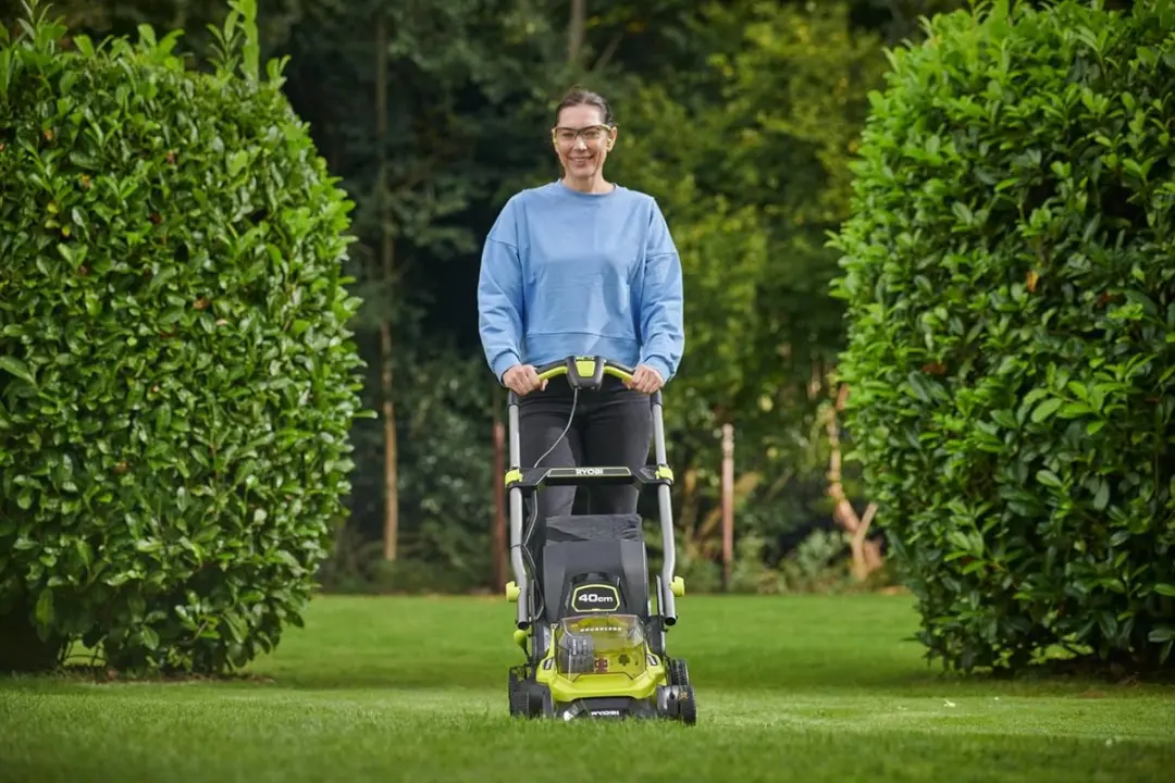 Ryobi 40cm Grasmaaier 18V - 5.0Ah - afbeelding 3 van 6