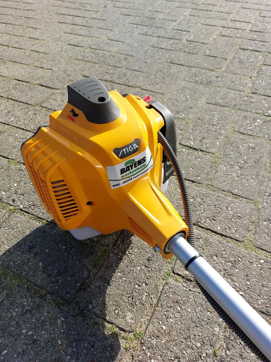 Stiga BC 730 B Benzine Bosmaaier 44cm - afbeelding 4 van 6
