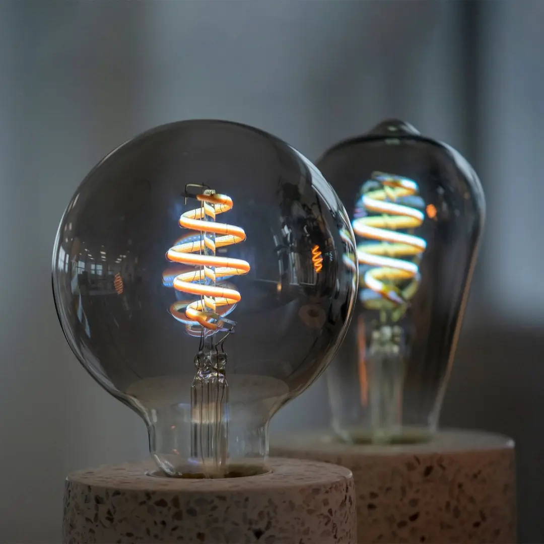 Hombli Smart Filament Bulb E27 ST64 - Rookglas 2700K