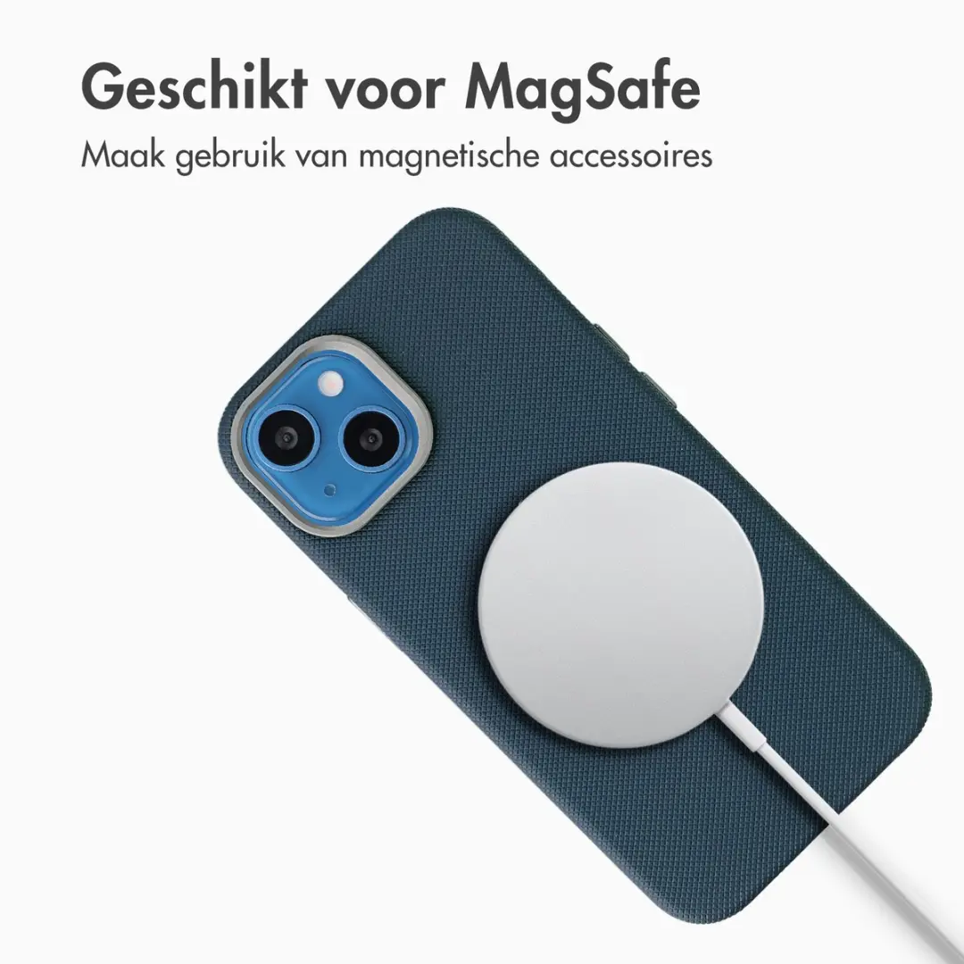 Accezz Hoesje iPhone 14/13 - Donkerblauw - MagSafe