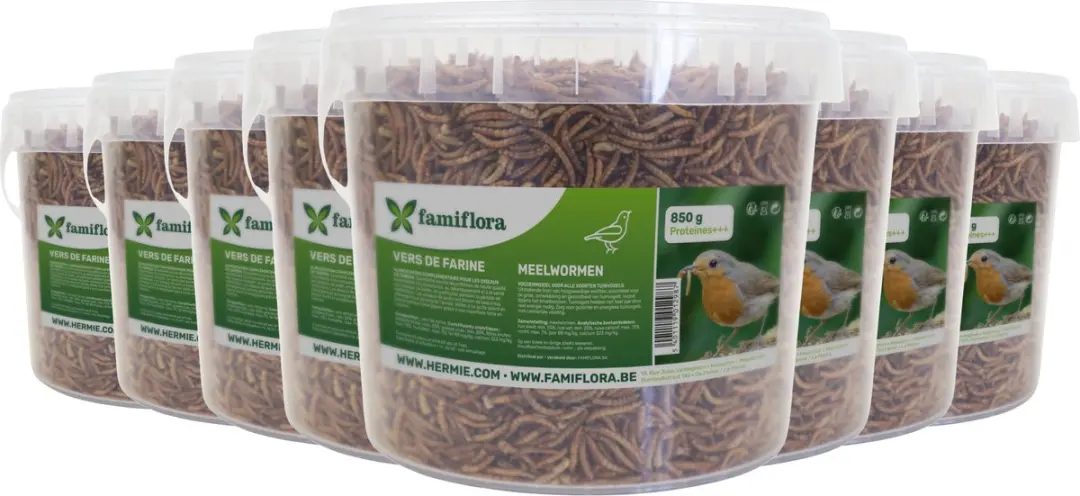 Famiflora gedroogde meelwormen 6,8KG = 8x ± 5L in hersluitbare emmer