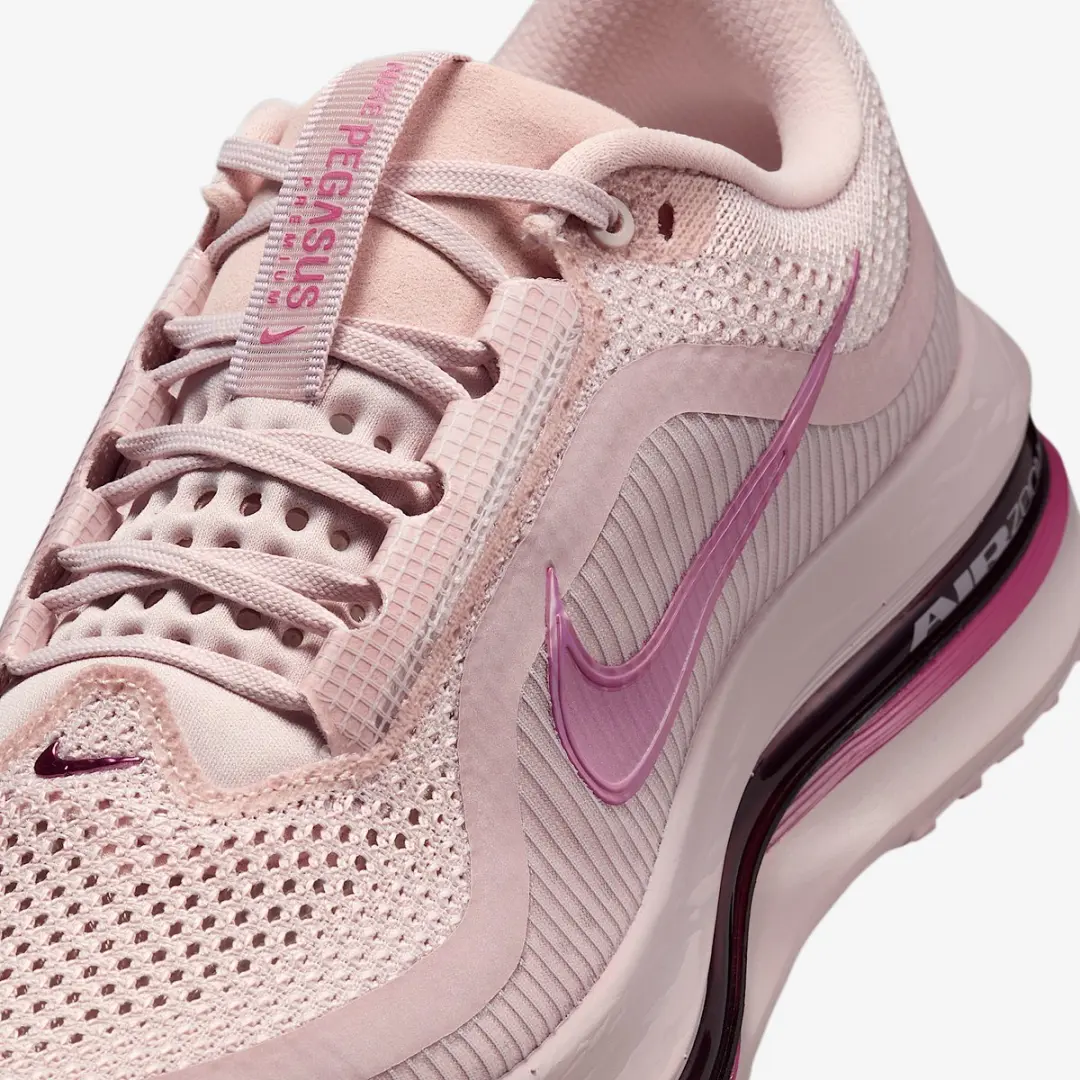 Nike Pegasus Premium Hardloopschoenen - Maat 38.5 - afbeelding 6 van 6