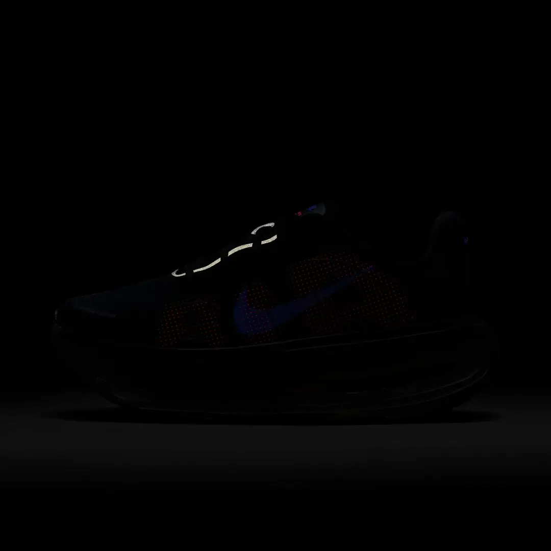 Nike Vomero Premium HM5973-002 Hardloopschoenen 37.5 - Zwart/Hot Lava - afbeelding 2 van 6
