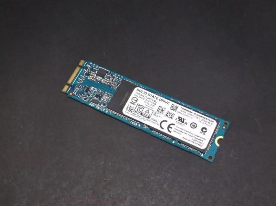 Toshiba HG6 128GB M.2 2280 SATA III