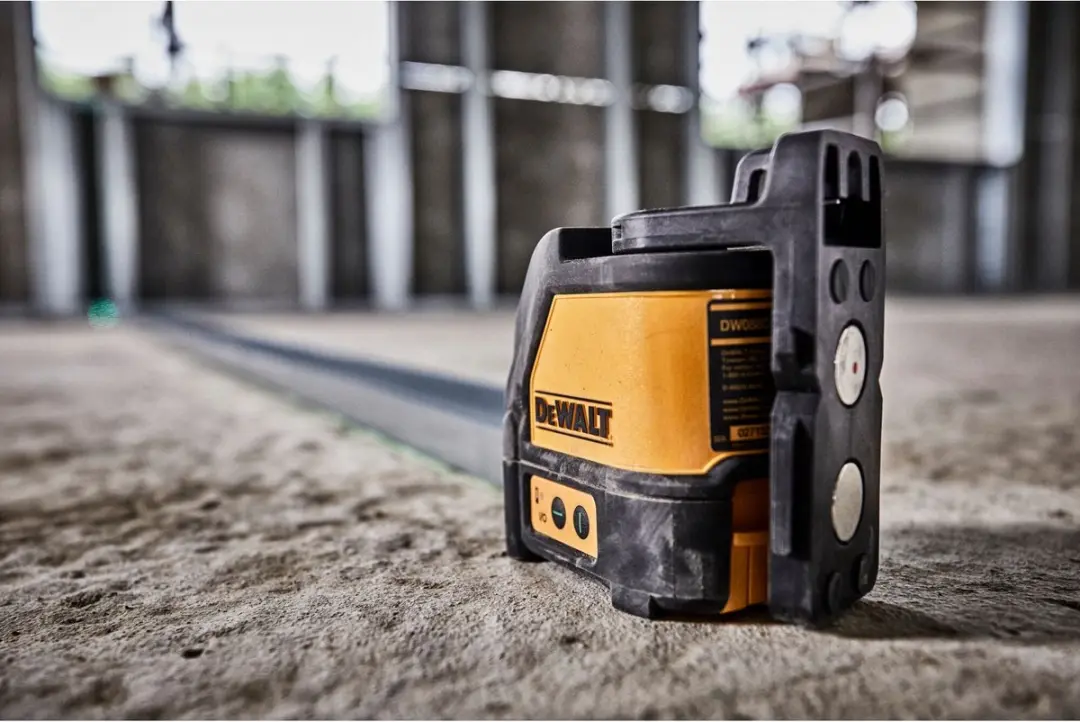 DeWalt DW0889CG Zelfnivellerende Kruislijnlaser - Groen - 30m - afbeelding 5 van 6