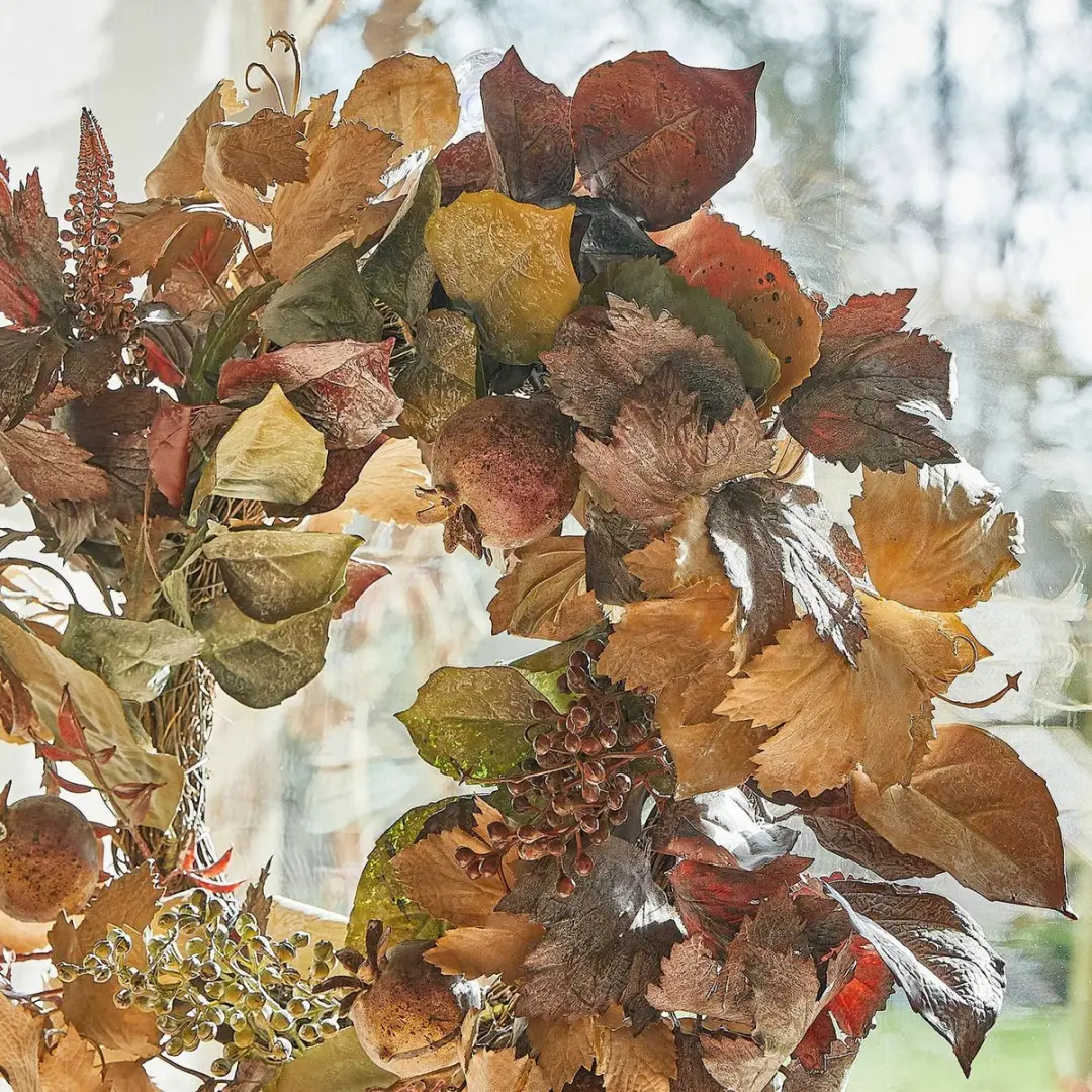 Loberon Krans Yvorie - 55cm - Bruin/Groen/Rood - afbeelding 2 van 6