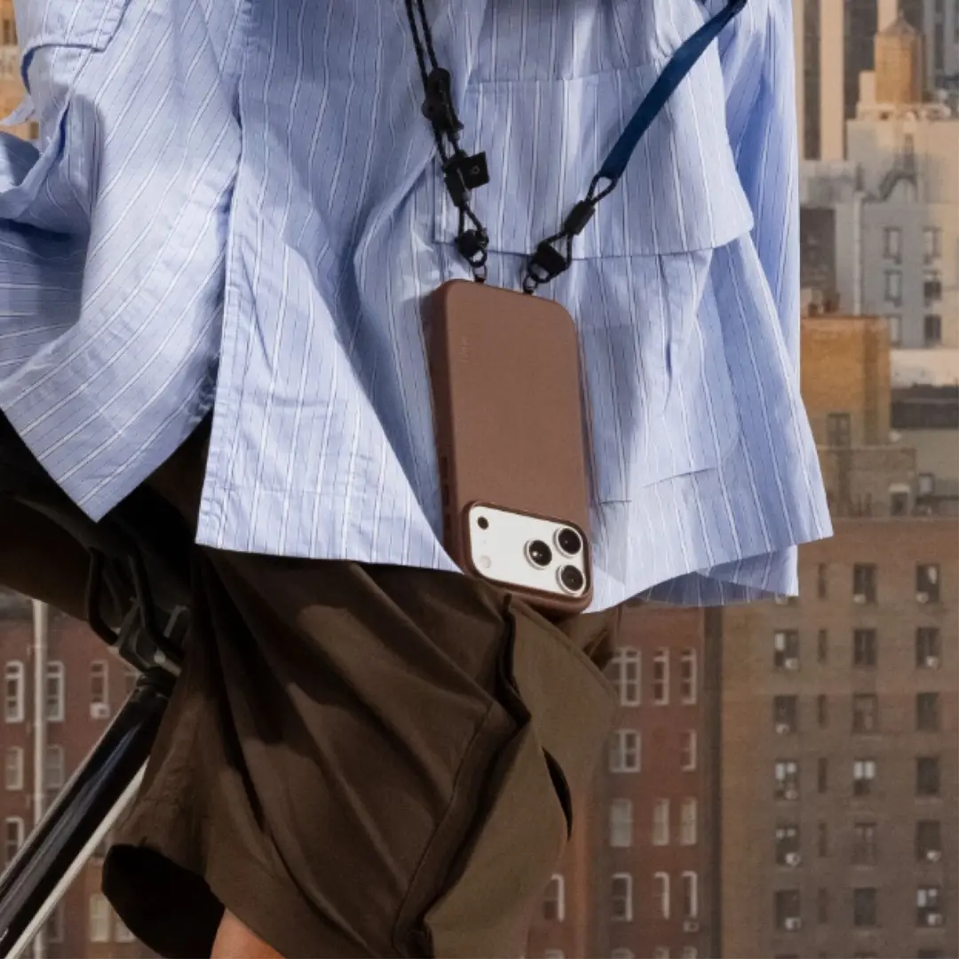 MOFT iPhone 18 Pro Hoesje - MagSafe Vegan Leer Bruin