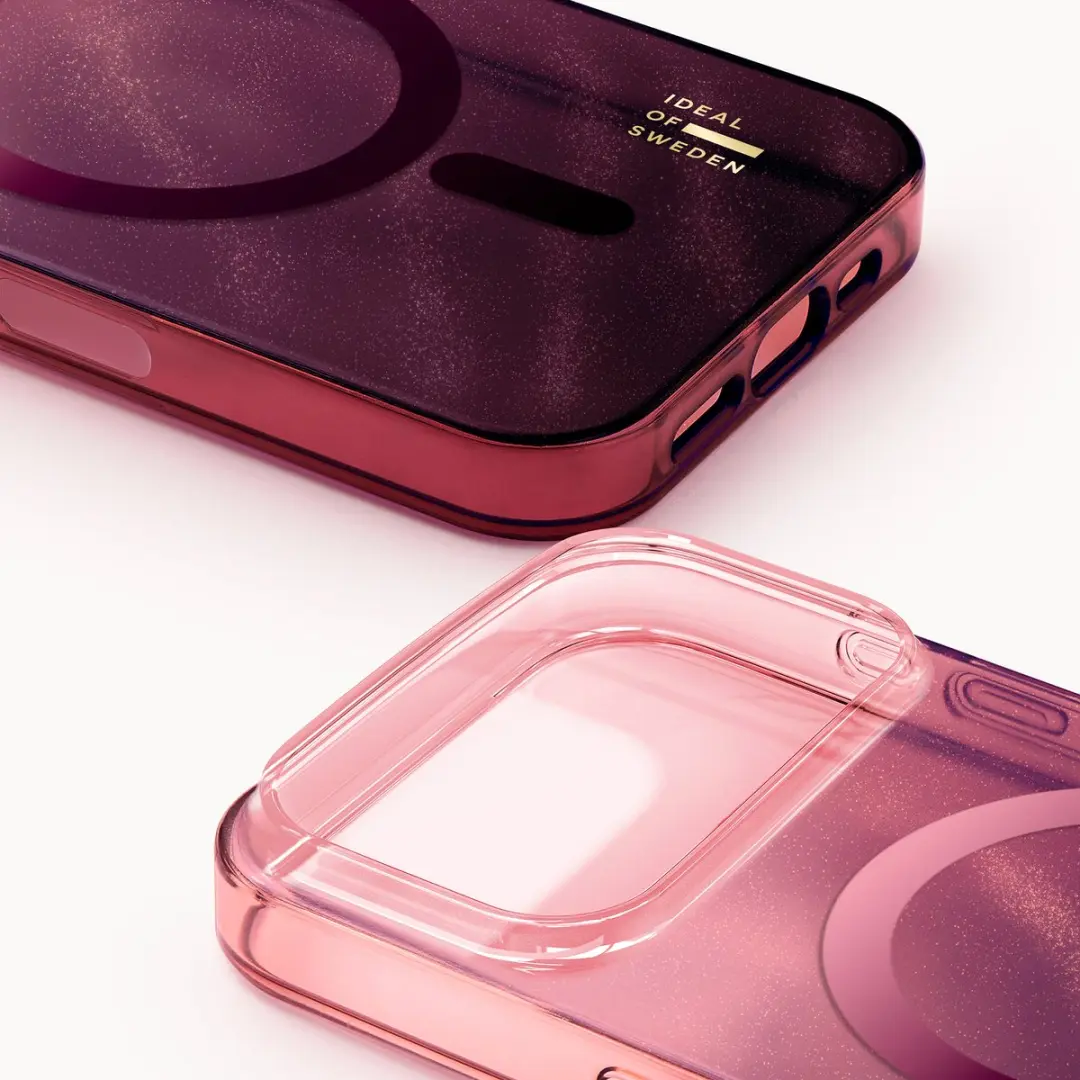 iDeal of Sweden Clear Case iPhone 17 Pro - Cherry Lacquer - MagSafe