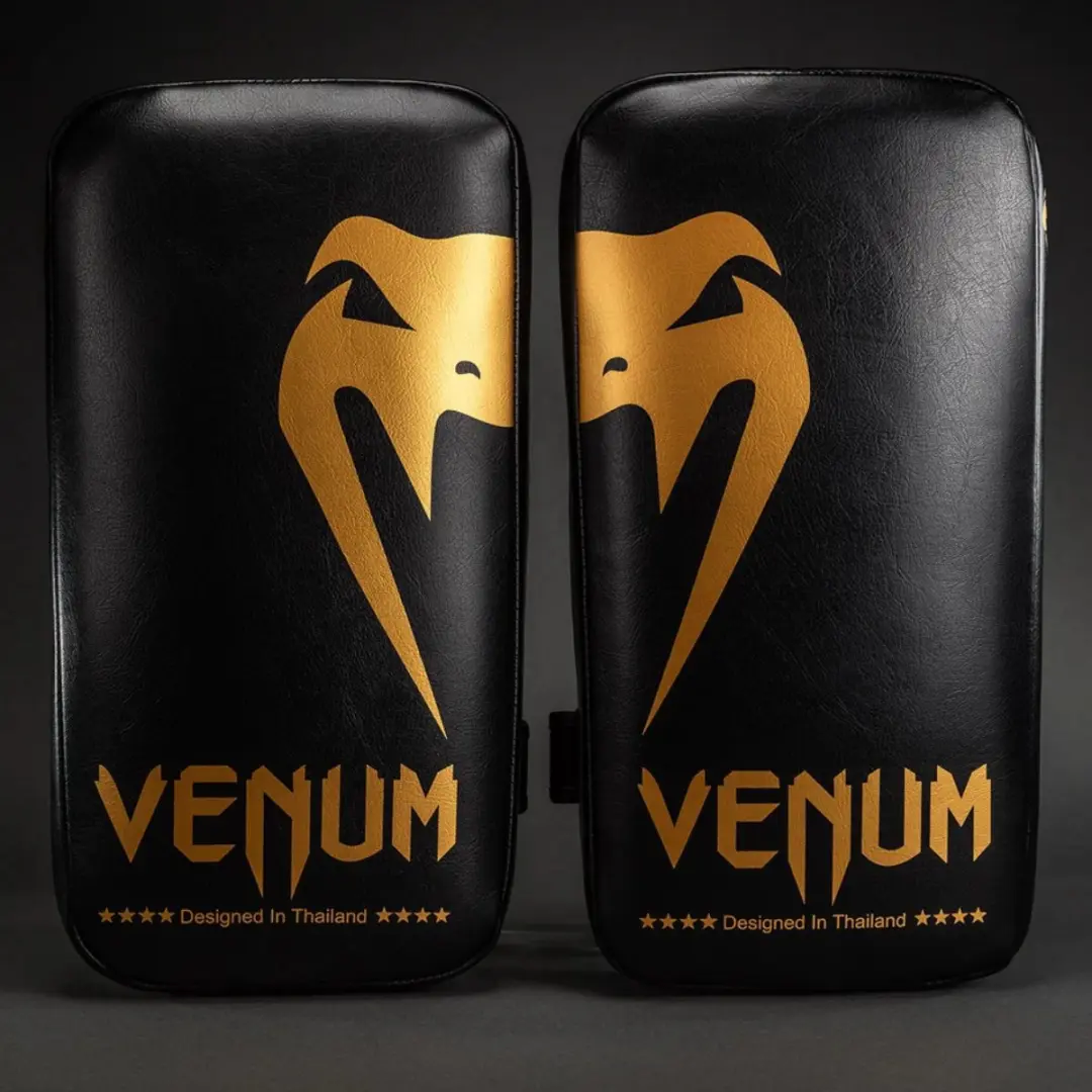 Venum Giant Kick Pads