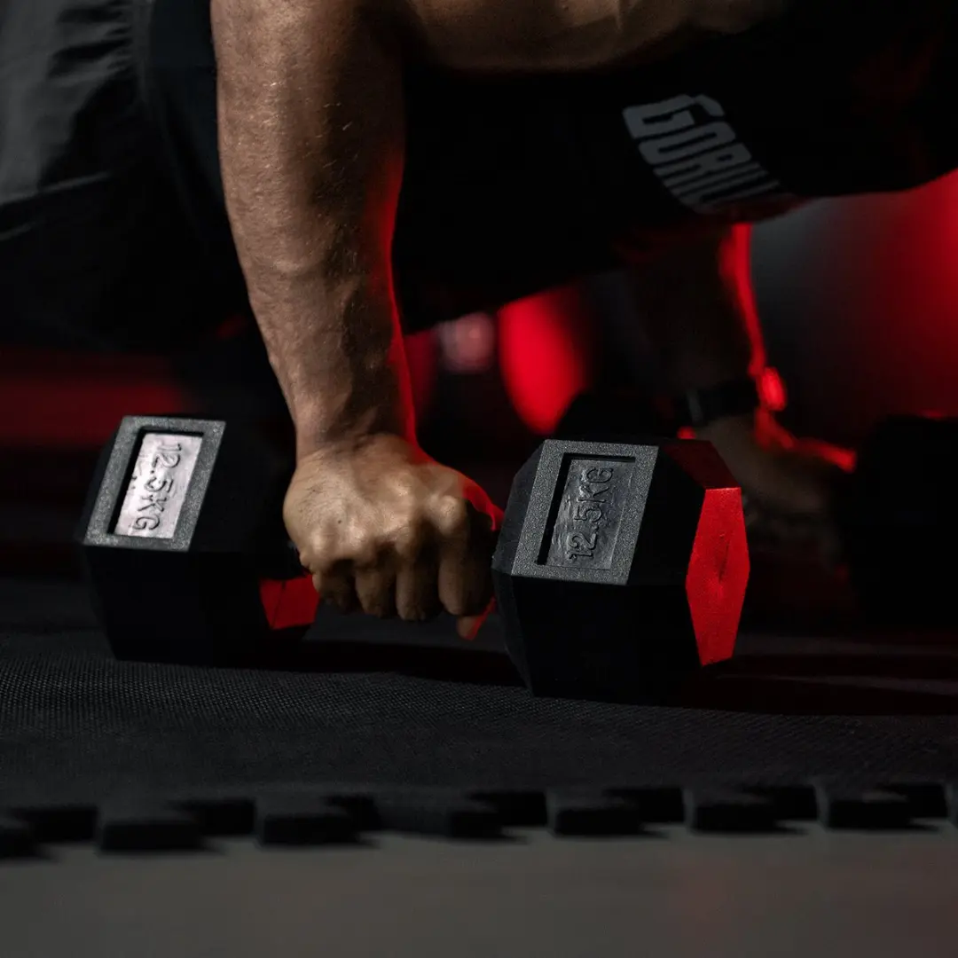 Gorilla Sports Dumbbell 30kg - Gietijzer - Hexagon - Zwart