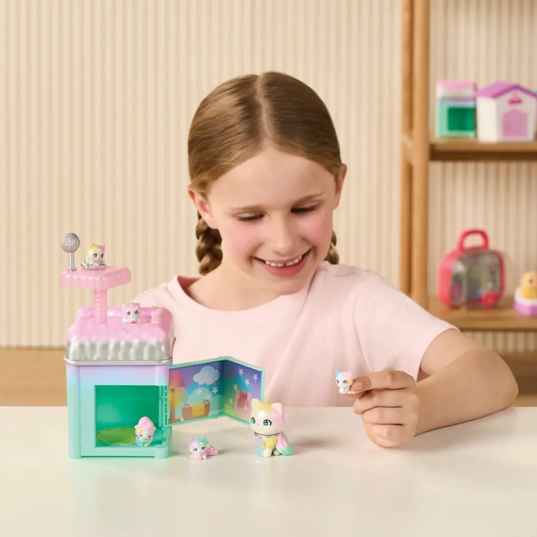 Moose Toys Little Live Pets Mama Surprise Families Speelset - 8 Huisdieren