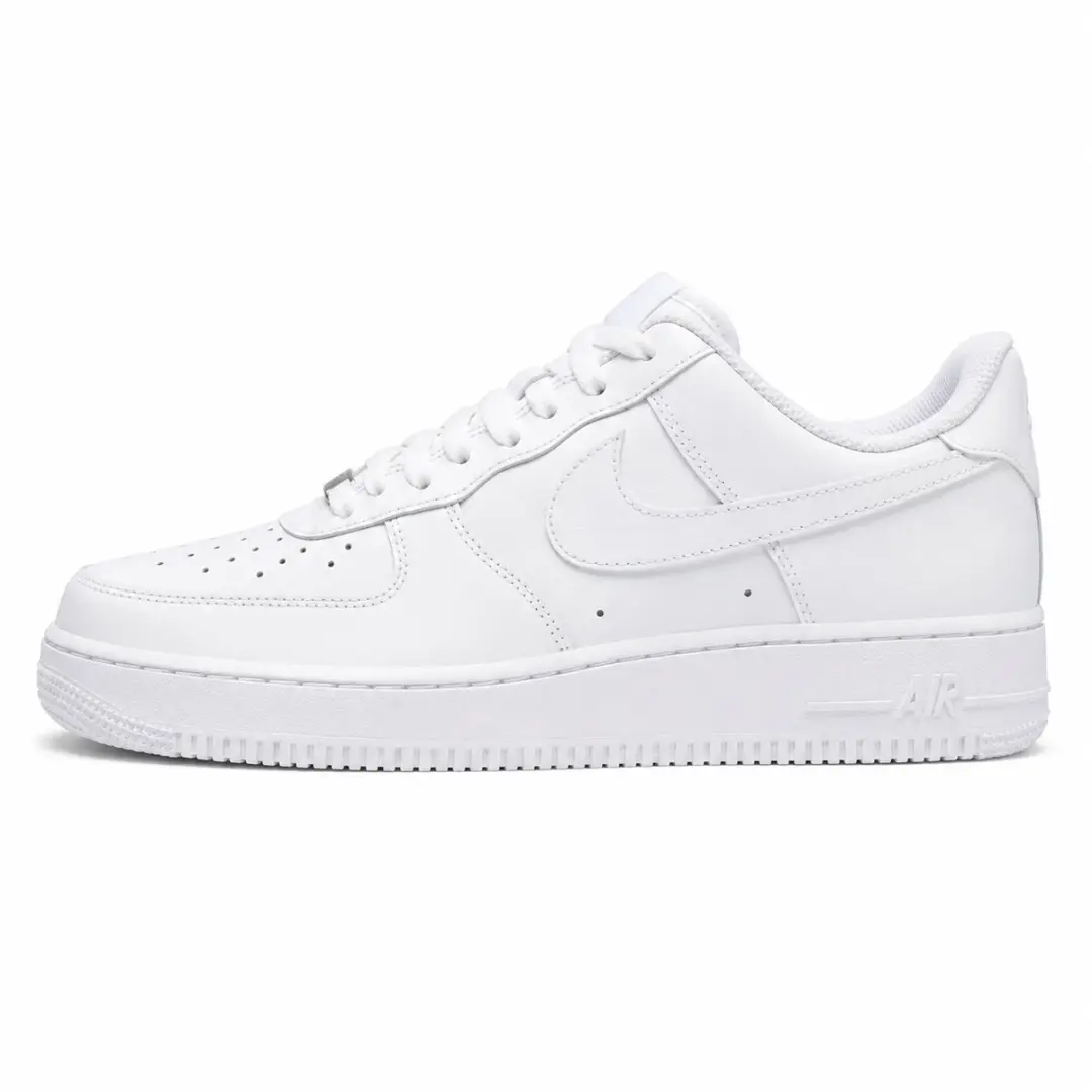 Nike Air Force 1 '07 Triple White Sneakers Wit