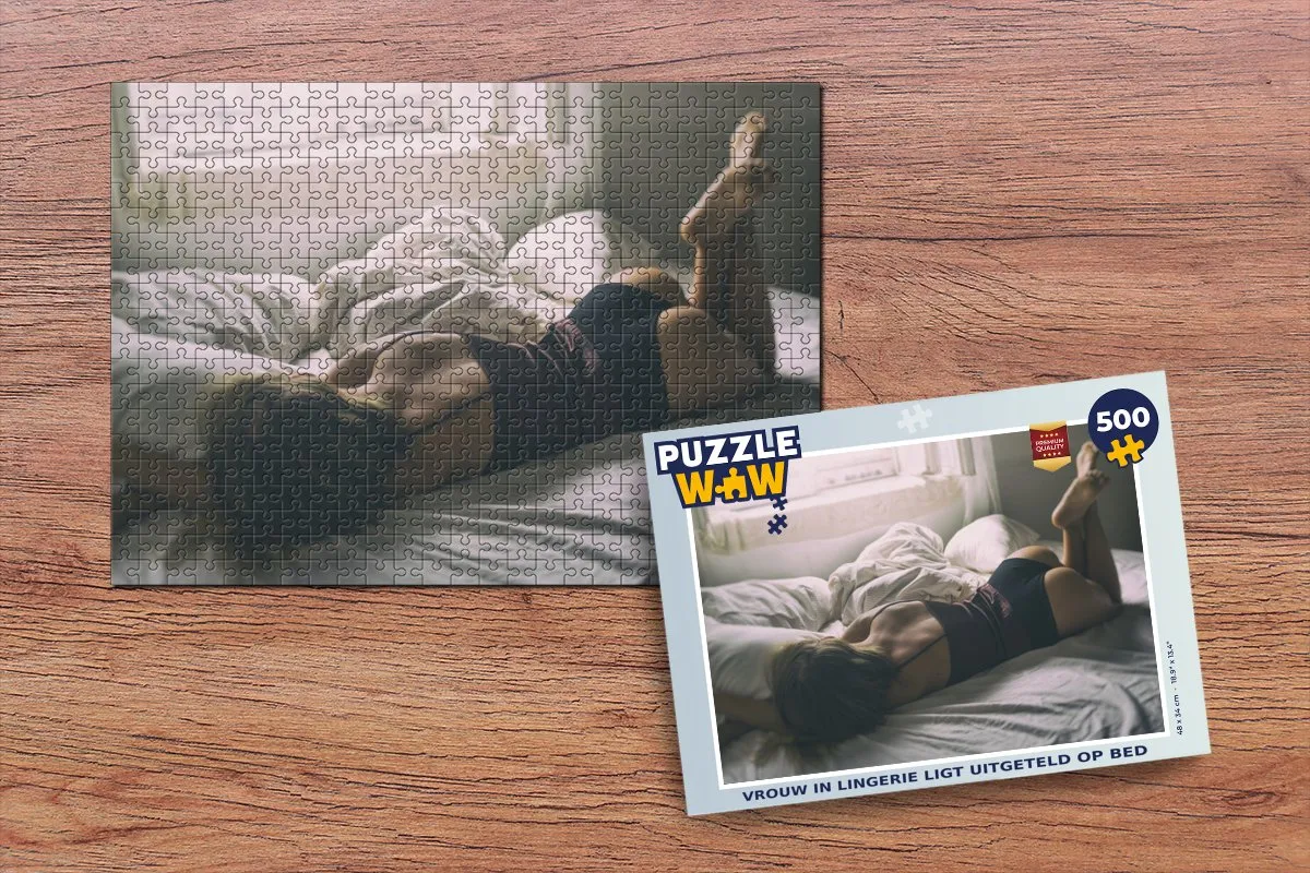 PuzzleWow Legpuzzel Vrouw in lingerie 500 Stuks