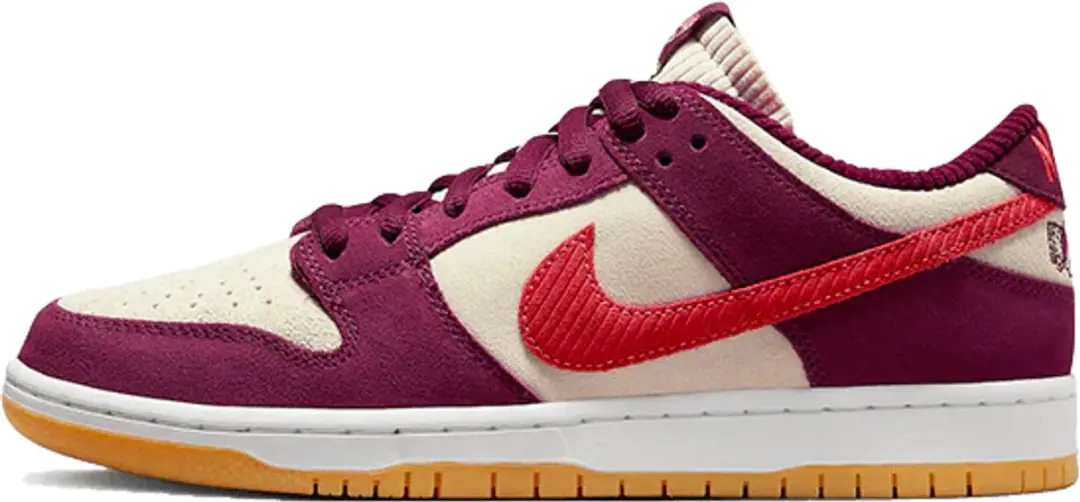 Nike SB Dunk Low Skate Like a Girl