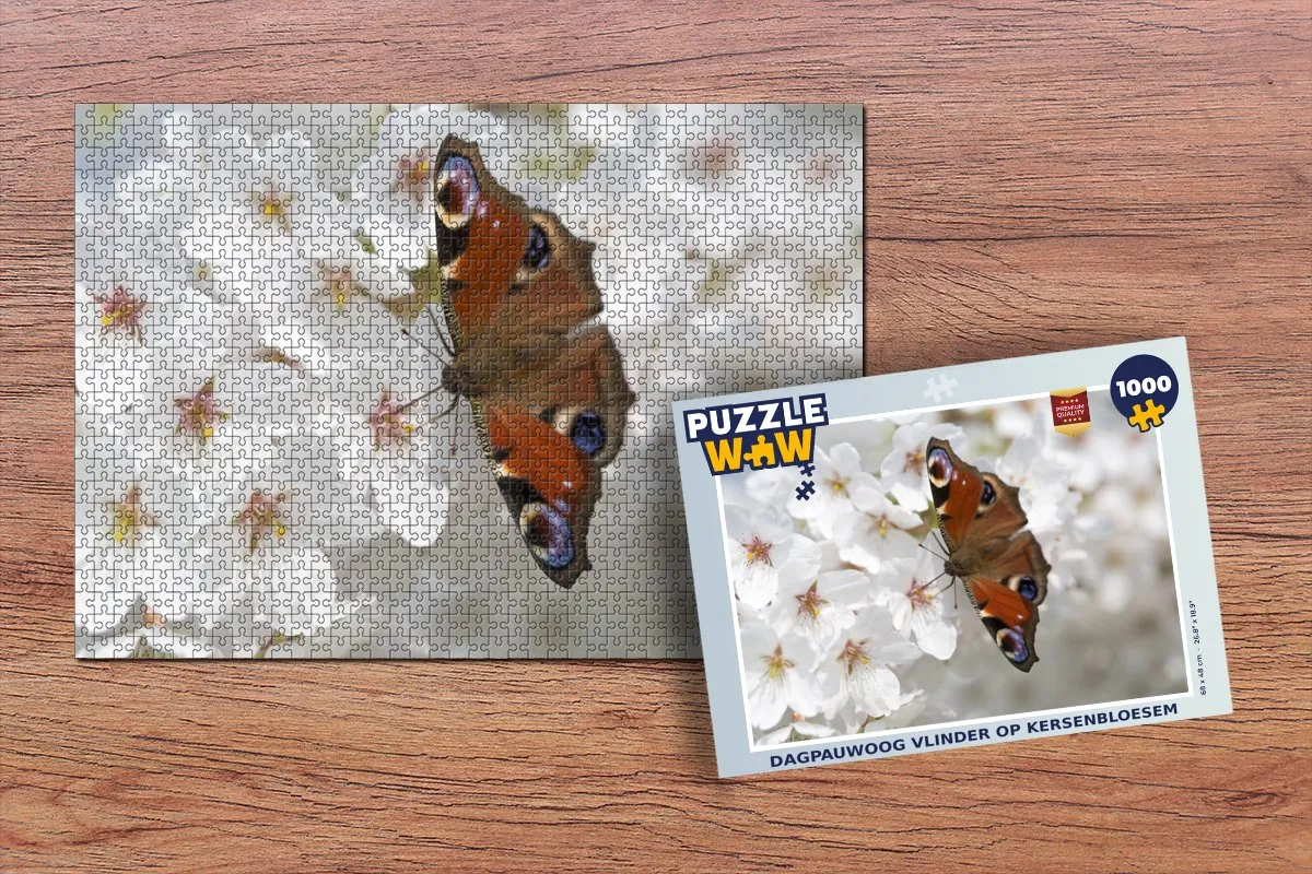 PuzzleWow Dagpauwoog op Kersenbloesem Legpuzzel 1000 Stuks - Multicolor