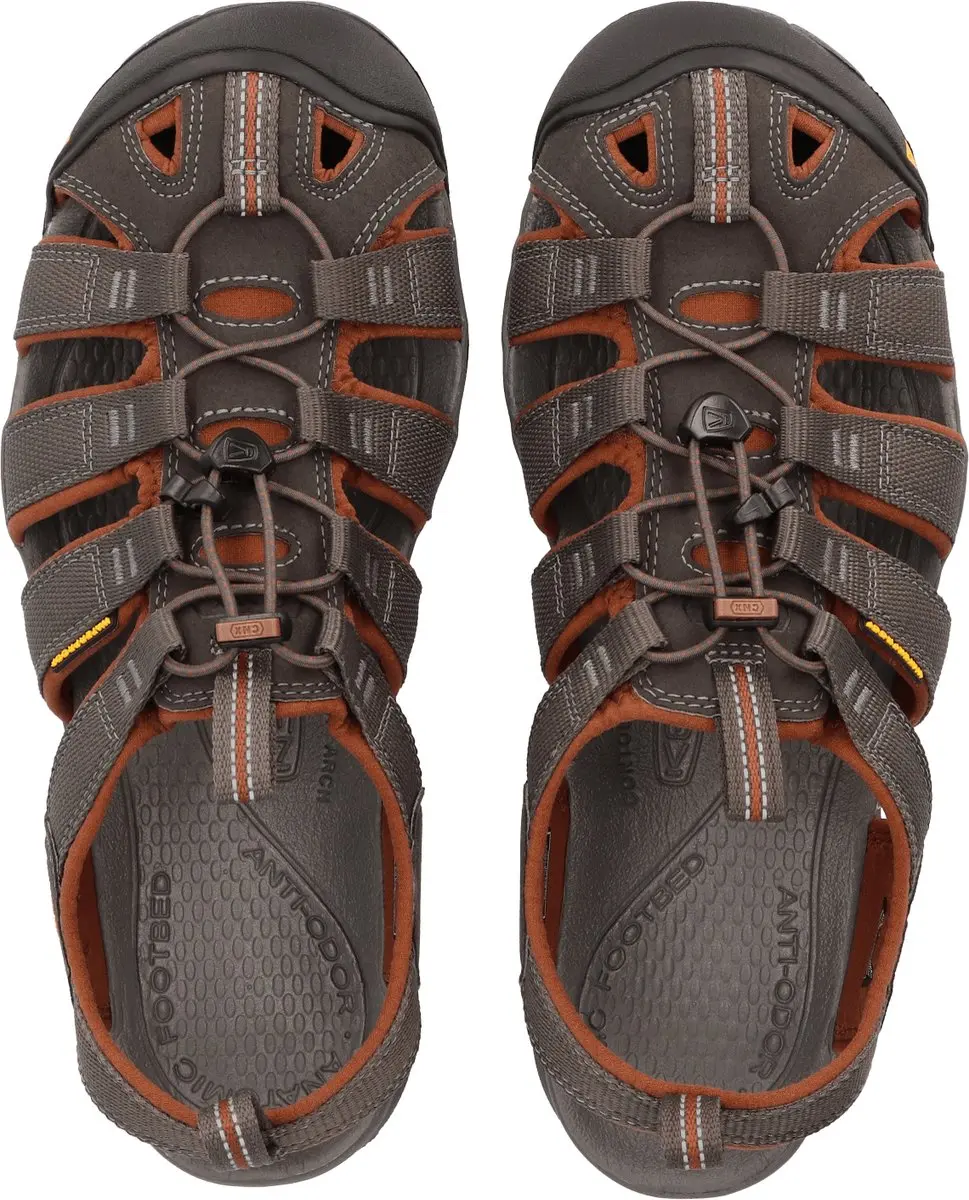 Keen Clearwater CNX Heren Wandelsandalen - 42.5 - Raven/Tortoise Shell