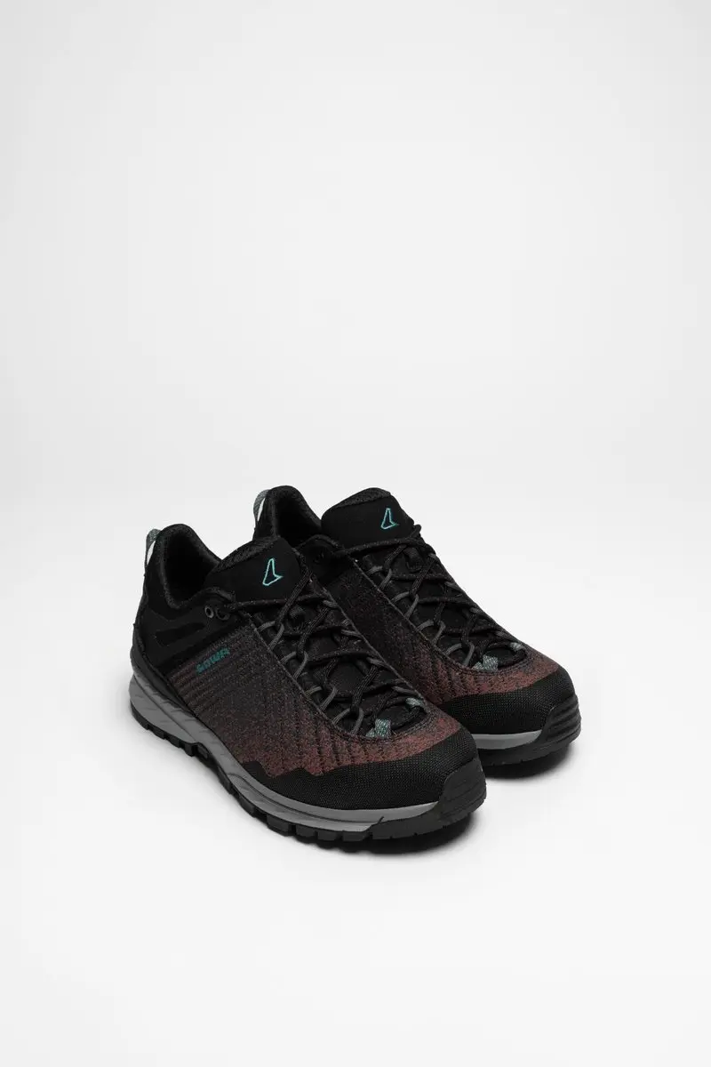 Carezza GTX LO zwarte wandelschoen voor dames