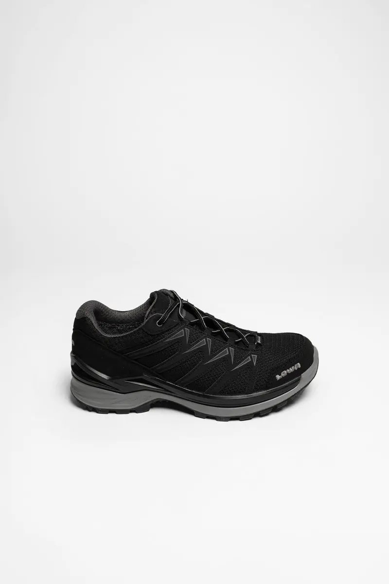 Lowa Innox Pro GTX LO Herenschoenen - Zwart - 41