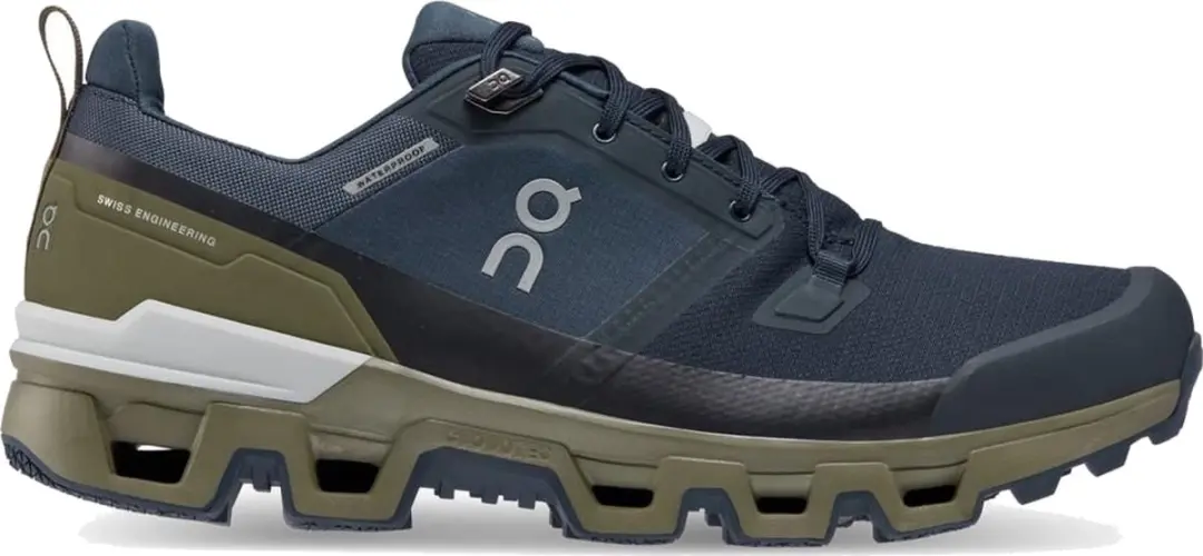 On Running Cloudwander Waterproof wandelsneakers heren donkerblauw