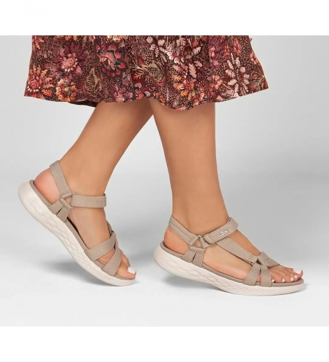 Skechers On-The-Go 600 Sandalen 42 - Beige