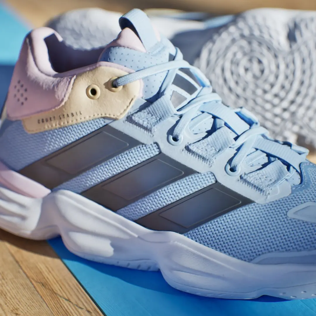 Adidas Performance Court Stabil Indoor Sneakers JQ1183 - Dames 38 - Blauw - afbeelding 2 van 6