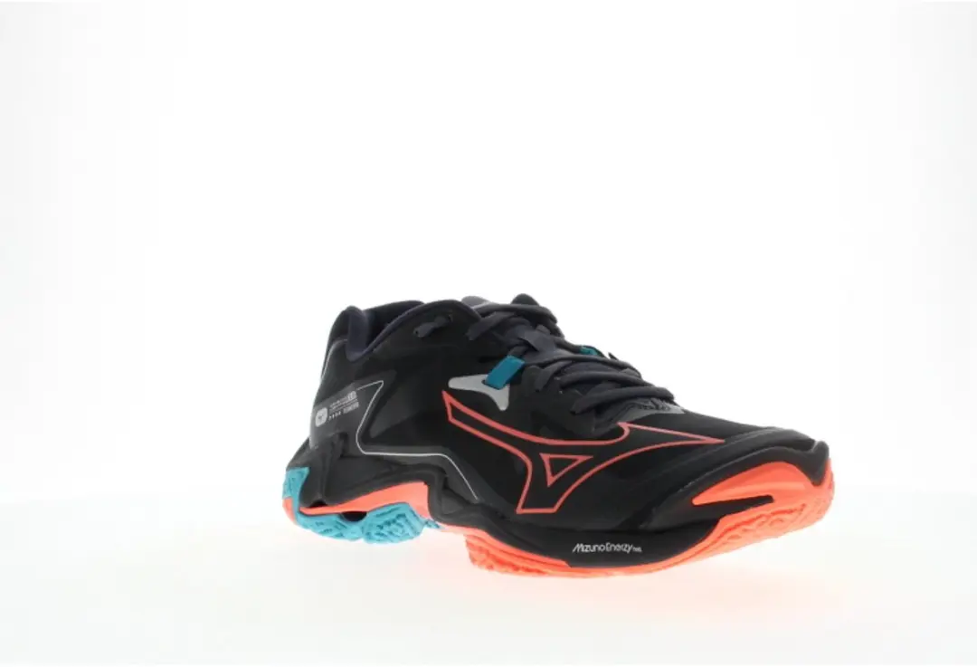 MIZUNO Wave Lightning Z8 Indoor Schoenen