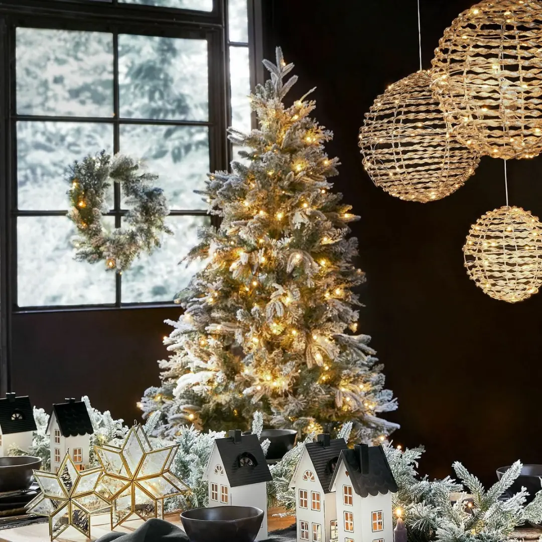 Loberon Kerstboom Cadelise 110cm - 280 Warmwitte LED