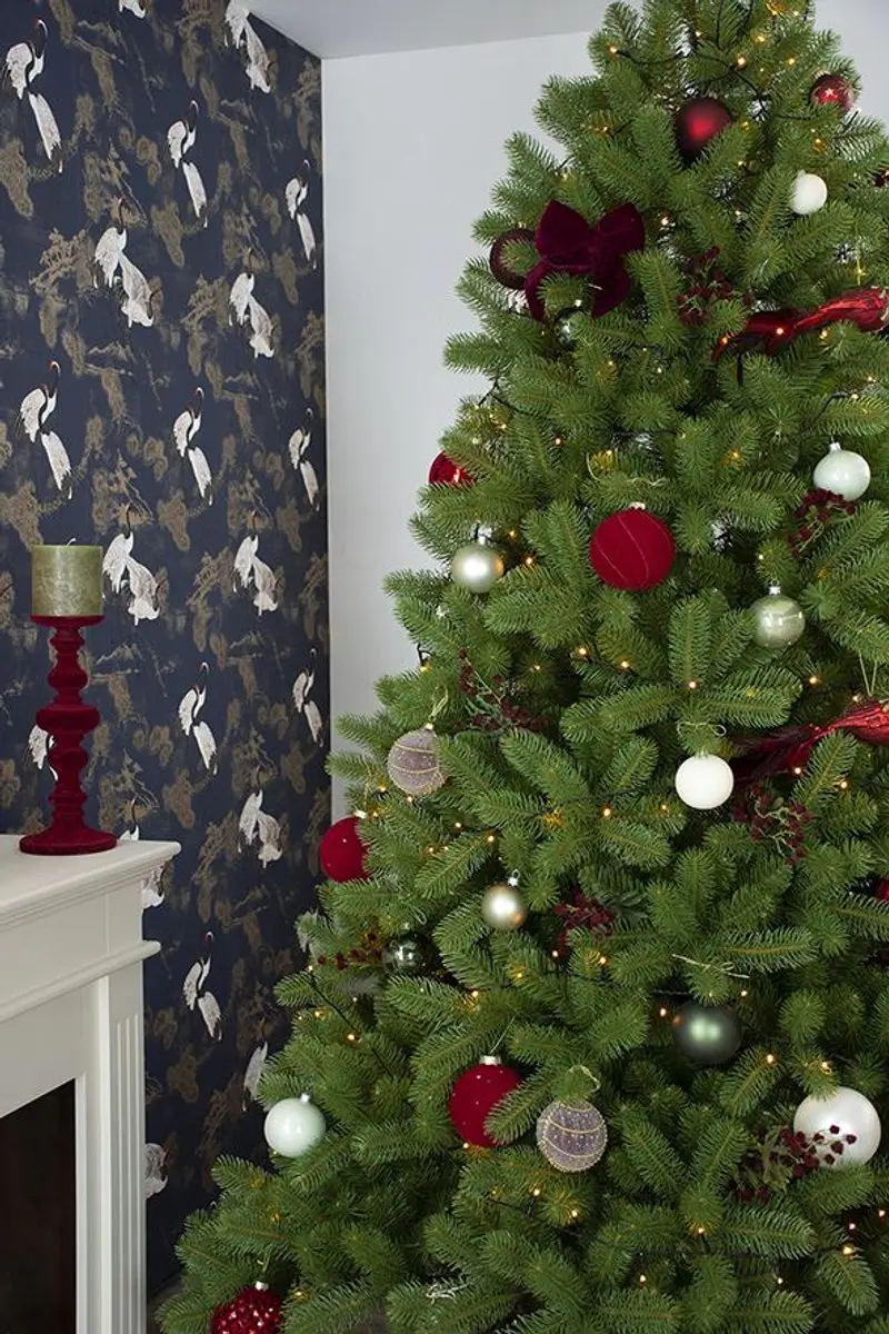 Famiflora Nordmann Kunstkerstboom 180cm - Groen - 1.005 Tips