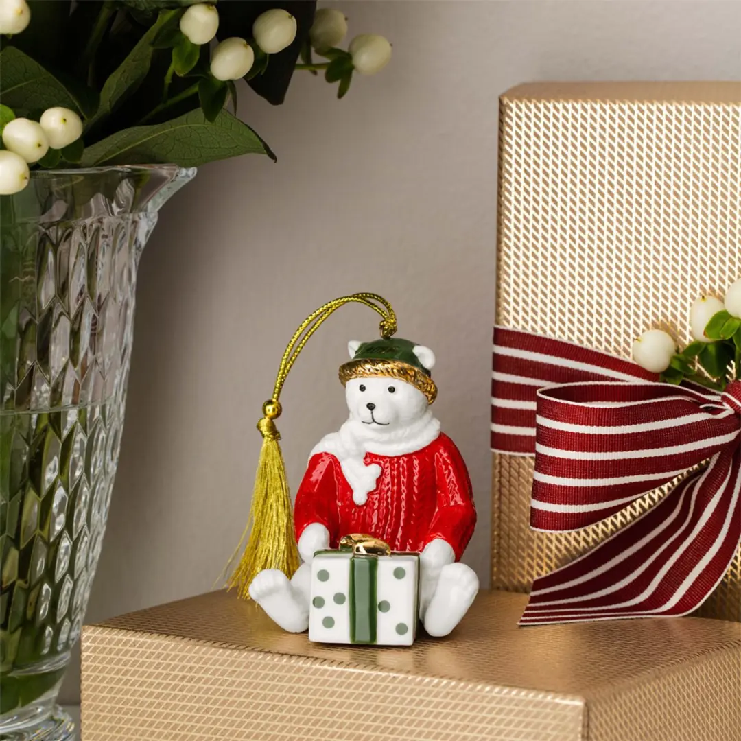 Villeroy & Boch Christmas Classics Kerstbal Teddybeer 2026 - afbeelding 3 van 5