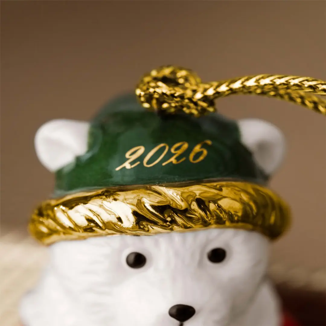 Villeroy & Boch Christmas Classics Kerstbal Teddybeer 2026 - afbeelding 2 van 5