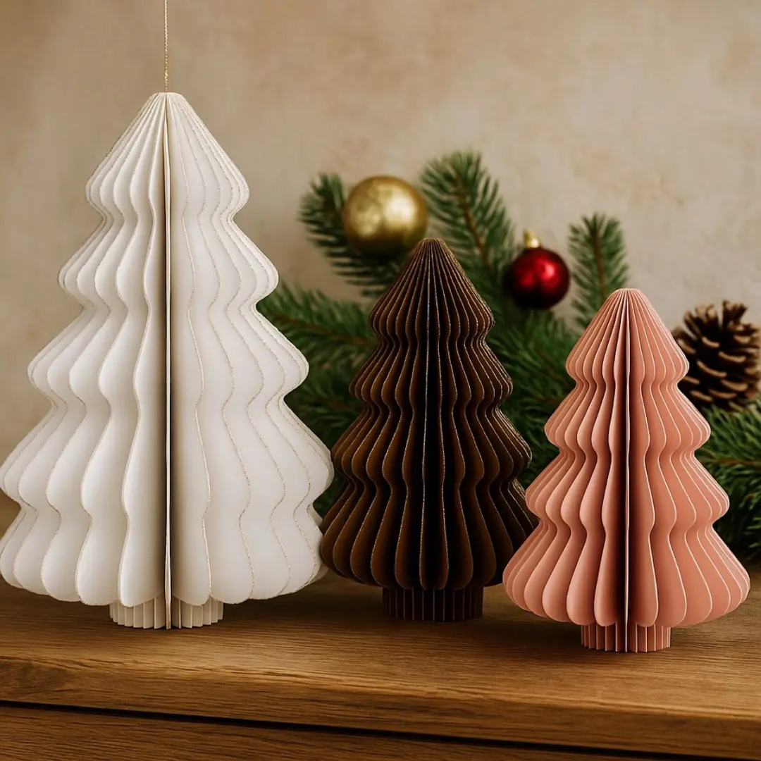 Witte Papieren Kerstboom Tafelblad 30cm