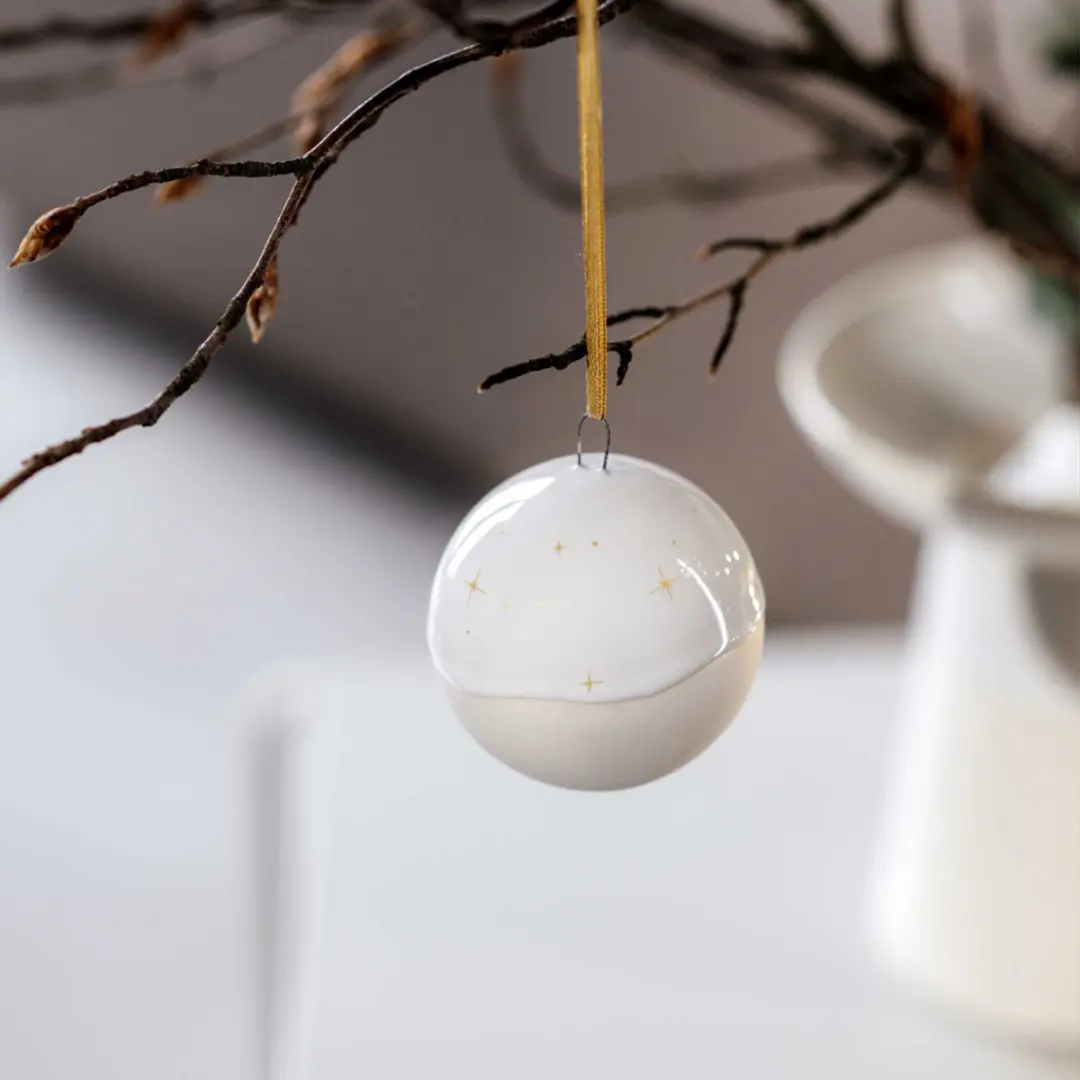 Like by Villeroy & Boch Ornament Kugel Winter Glow - Beige - afbeelding 5 van 6