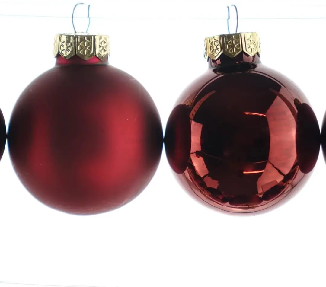 Decoris Kerstballen Set 16-delig - Donkerrood 3,5cm - afbeelding 6 van 6