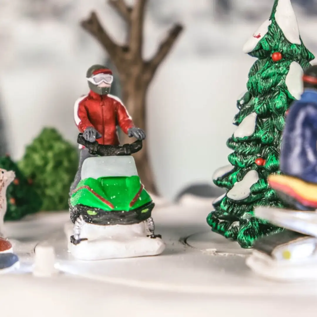 Lemax Snowmobile Fun Kersthuisjes & Kerstdorpen - 4.5V - Meerkleurig