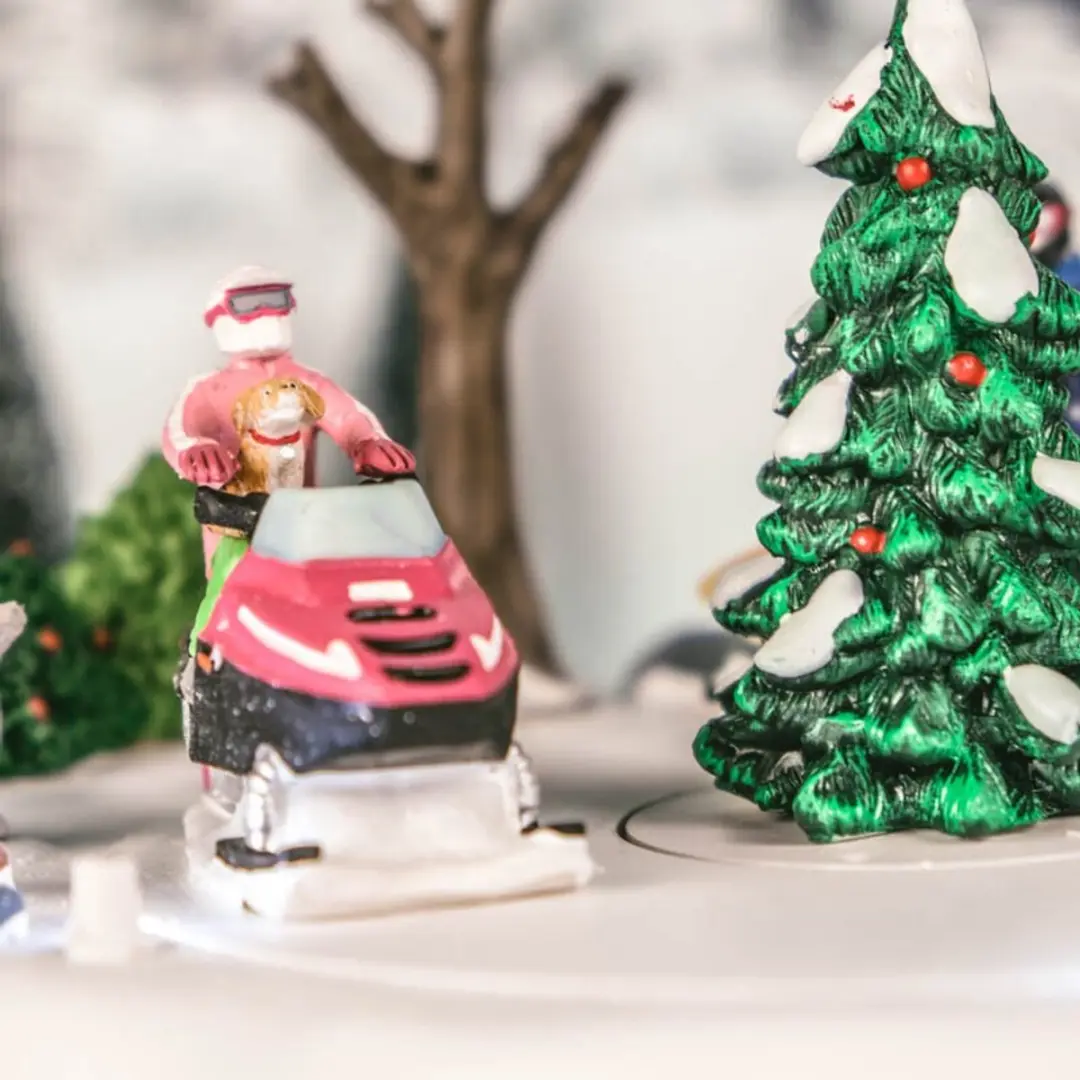 Lemax Snowmobile Fun Kersthuisjes & Kerstdorpen - 4.5V - Meerkleurig
