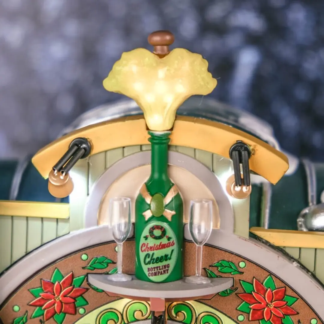 Lemax Christmas Cheer Bottling Company Kersthuisjes & Kerstdorpen - 4.5V