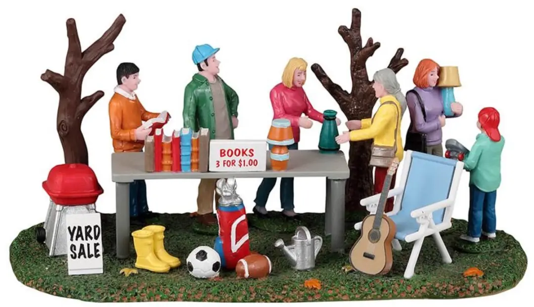 Lemax Neighborhood Yard Sale Kerstdecoratie - Mix