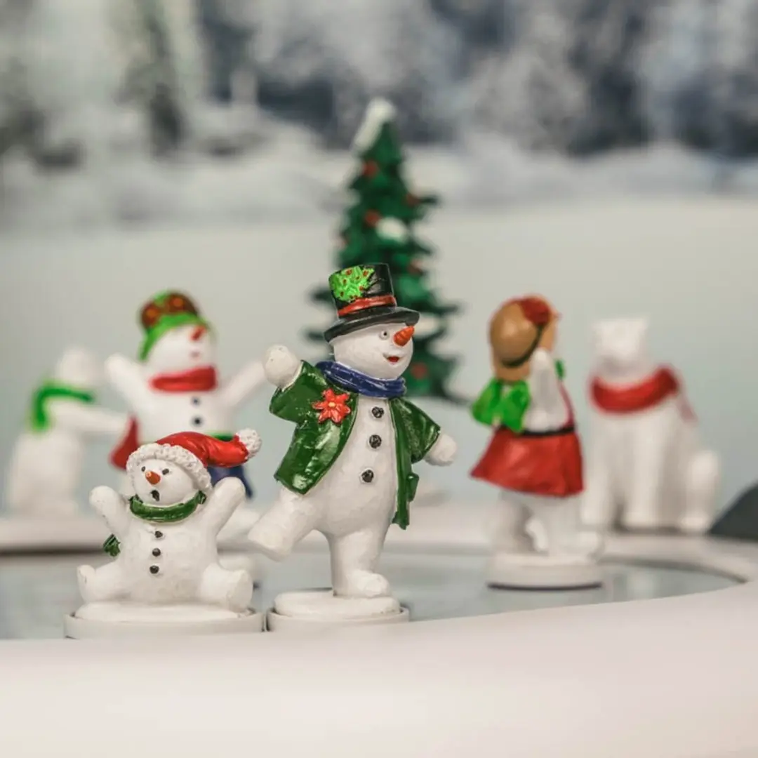 Lemax Secret Snowman Ball - Bewegend - 1 Stuks - Meerkleurig