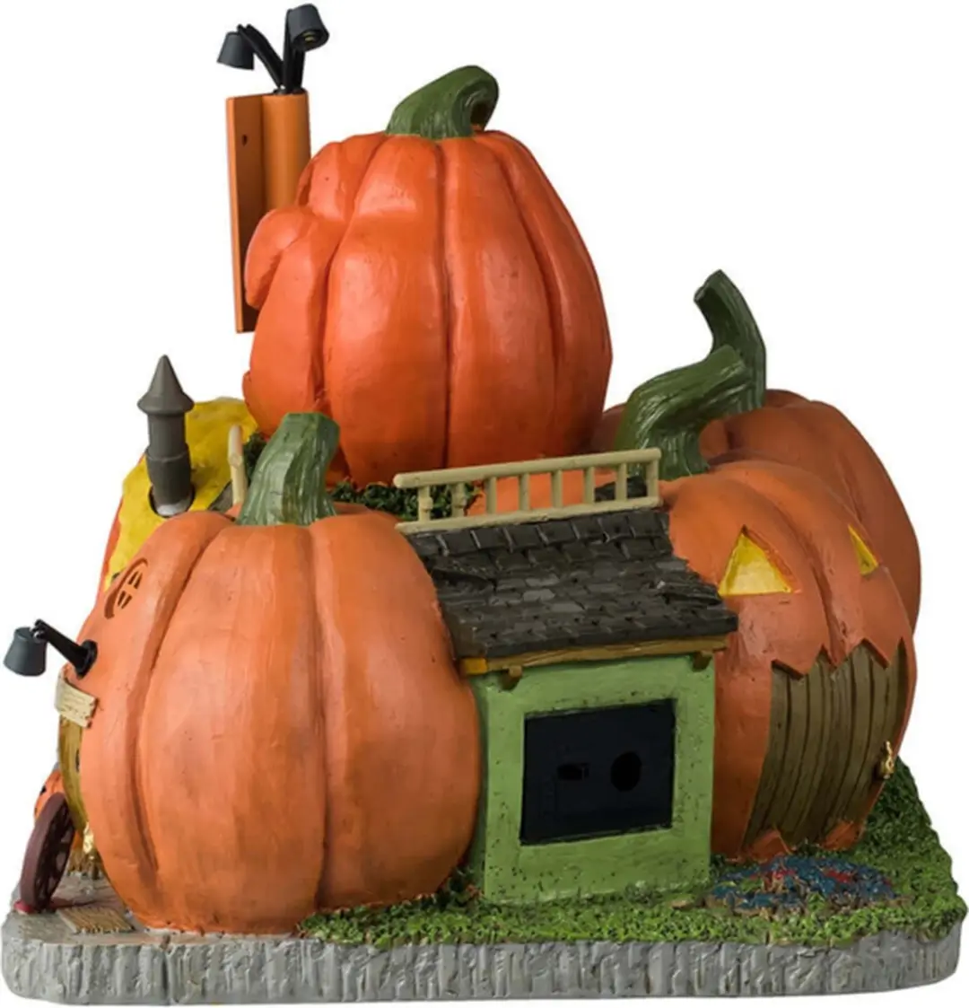 Lemax Spooky Town Pumpkin Hollow Motel