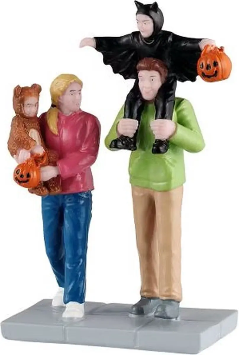 Lemax Spooky Town Neighborhood Trick-or-Treaters